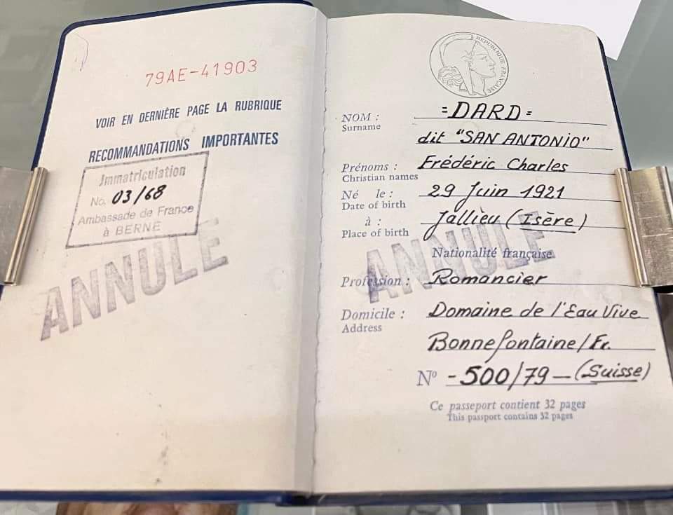 Passeport de Frédéric DARD